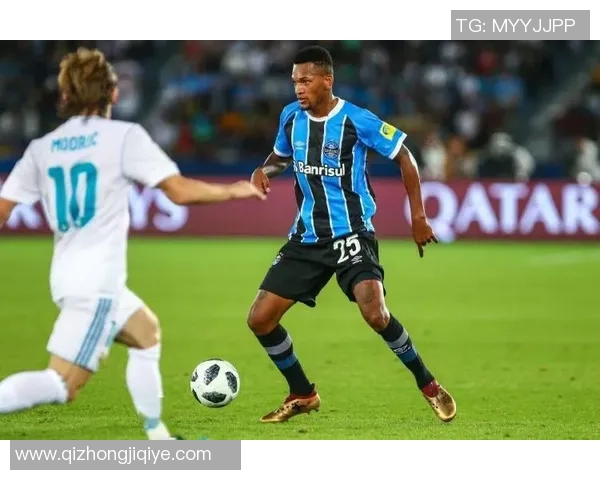 泰山引援革新正当时！东欧铁卫+法甲黑硬汉，全新中轴呼之欲出